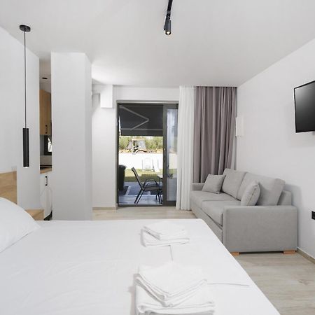 Rigas Boutique Rooms Пефкохори Экстерьер фото